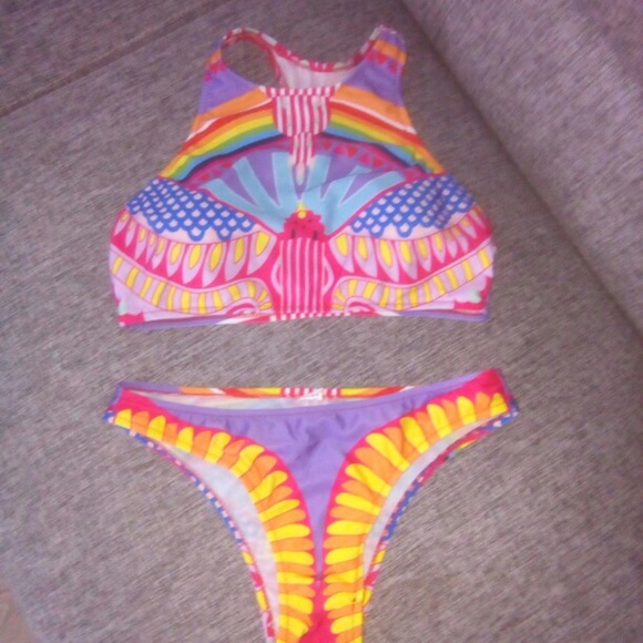 1 small left! Gorgeous High Neck Bikini - Picture 3 of 5